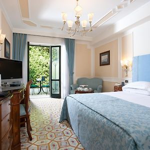 Basic Double or Twin Room
